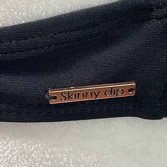 Skinny Dip Crossback Colour Block Bralette and Low Rise Bottoms Bikini Set - Picture 13 of 16